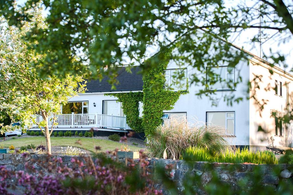 Couette-café The Waterfront House Country