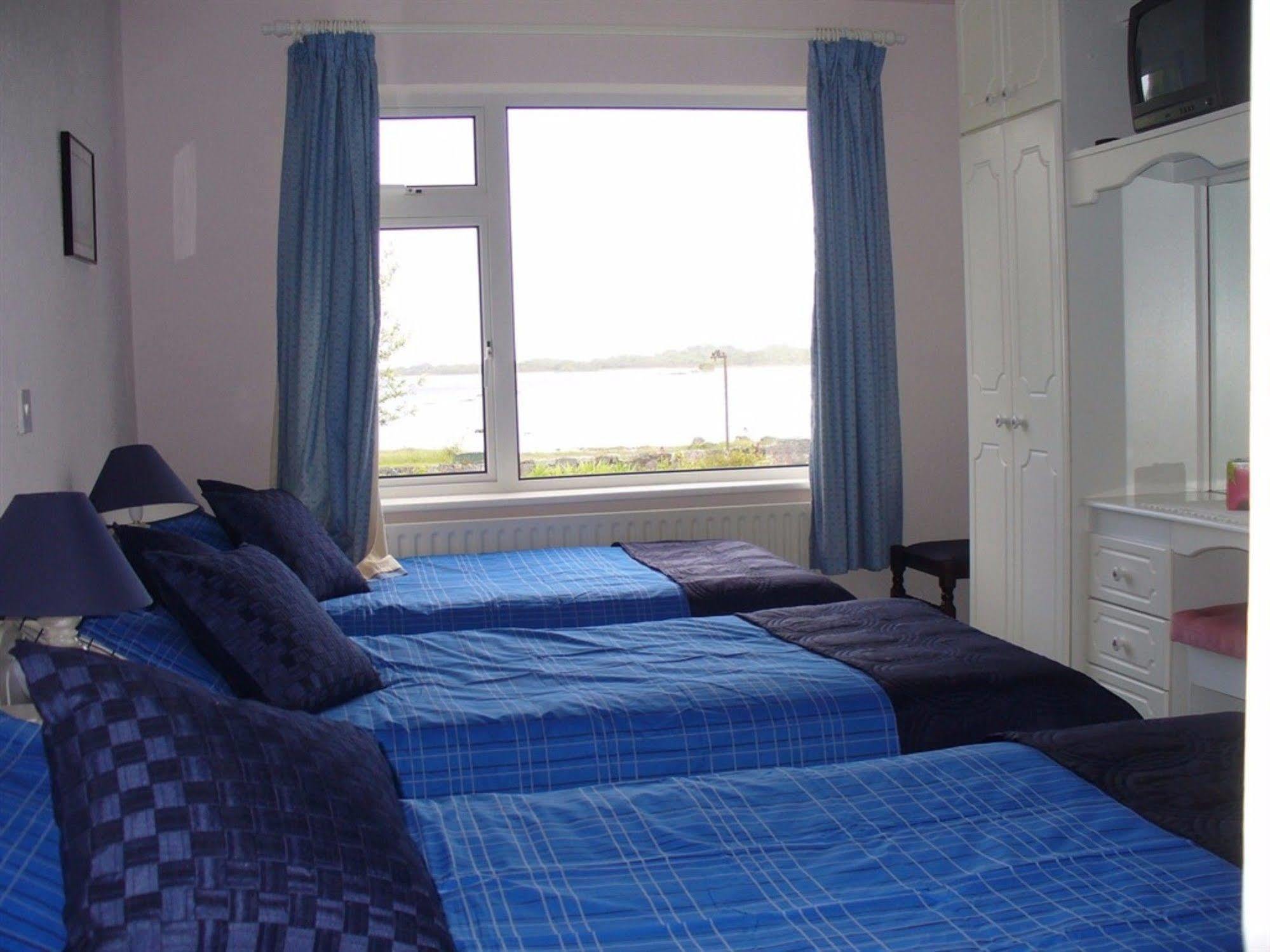 Couette-café The Waterfront House Country 3*